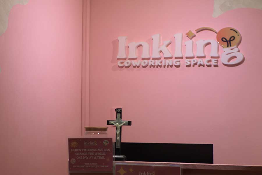 How Coworking Boosts Productivity and Community